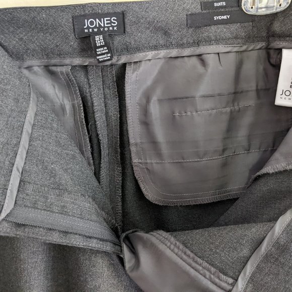 Ladies size14 Jones of New York pants - Picture 3 of 4